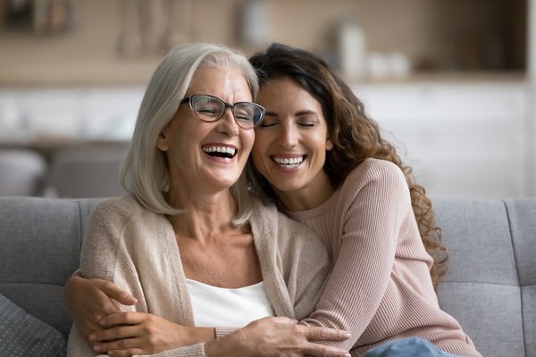 How to Support Aging Parents Who Resist Senior Living Communities